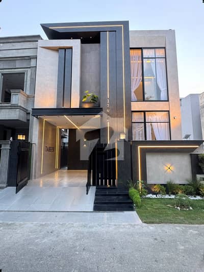 EXCEPTIONAL 3 BEDROOM 5 MARLA HOUSE AVAILABLE FOR SALE | BANKERS AVENUE BLOCK C