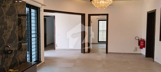 1 Kanal Upper Portion Available For The Rent In DHA Lahore Phase 4 Block BB 1 Kanal Upper Portion Available For The Rent In DHA Lahore Phase 4 Block BB