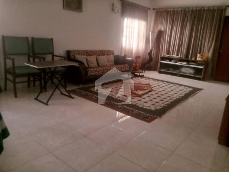 CHANCE DEAL REAR HOUSE CHANCE DEAL REAR HOUSE