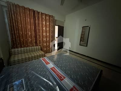 مارگلہ ٹاؤن اسلام آباد میں 1 کمرے کا 0 مرلہ کمرہ 35.0 ہزار میں کرایہ پر دستیاب ہے۔