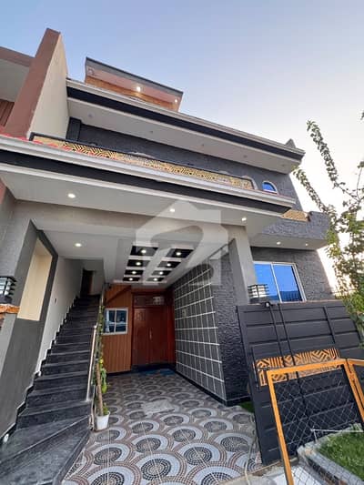Mpchs Multi Gardens B-17 ISLAMABAD 5 Marla Brand New Main Double Road House Available For Sale Prime Location