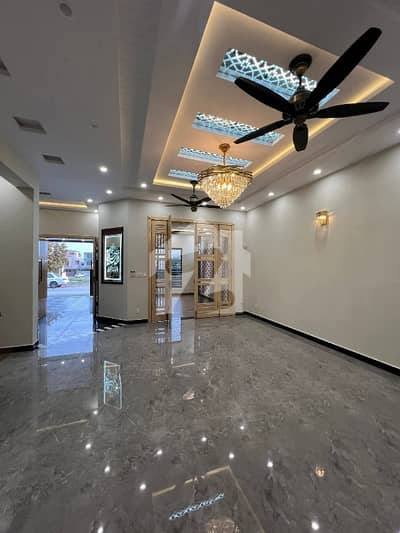 Ideally Located House Of 2800 Square Feet Is Available For rent In I-8