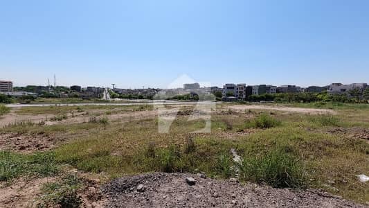 ڈی ایچ اے ڈیفینس فیز 2 ڈی ایچ اے ڈیفینس,اسلام آباد میں 2 کمروں کا 7 مرلہ فلیٹ 2.95 کروڑ میں برائے فروخت۔ ڈی ایچ اے ڈیفینس فیز 2 ڈی ایچ اے ڈیفینس,اسلام آباد میں 2 کمروں کا 7 مرلہ فلیٹ 2.95 کروڑ میں برائے فروخت۔