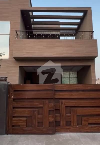 10 Marla Investor Rate House For Sale