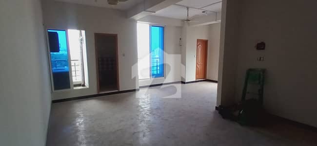 سوان گارڈن ۔ بلاک ایچ سوان گارڈن,اسلام آباد میں 2 مرلہ Studio کمرہ 16.0 ہزار میں کرایہ پر دستیاب ہے۔ سوان گارڈن ۔ بلاک ایچ سوان گارڈن,اسلام آباد میں 2 مرلہ Studio کمرہ 16.0 ہزار میں کرایہ پر دستیاب ہے۔