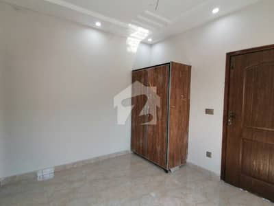 A Spacious 5 Marla Lower Portion In Sabzazar Scheme
