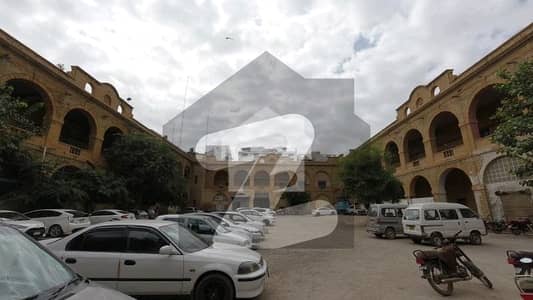 Prime Location I. I. Chundrigar Road 1890 Square Feet Office Up For Rent