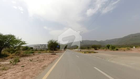 1 Kanal Park Face Plot For Sale