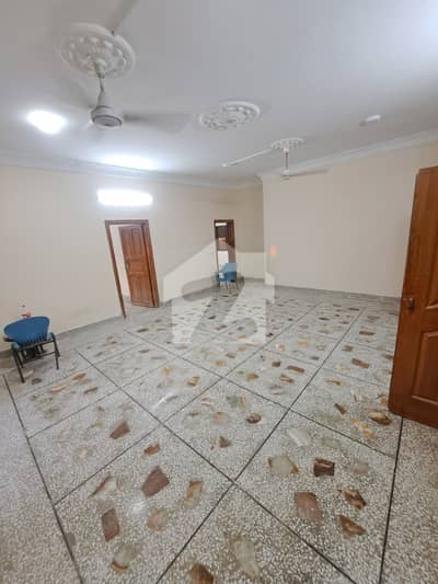 16 Marla Single Storey House For Rent