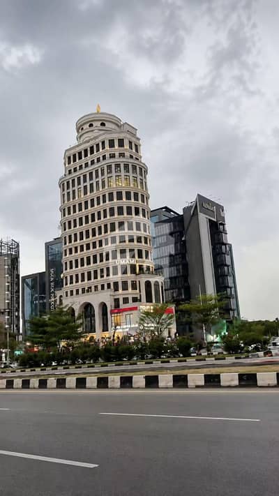 NEW BLUE AREA TOWR Offices Available For Rent. Suitable For NGOs, IT, Telecom, Software Companies, And Multinational Companies' Offices. NEW BLUE AREA TOWR Offices Available For Rent. Suitable For NGOs, IT, Telecom, Software Companies, And Multinational Companies' Offices.