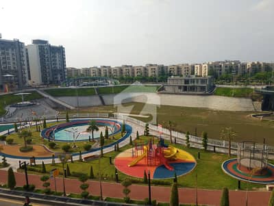 12 MARLA 4 BEDROOM APARTMENT AVAILABLE FOR SALE