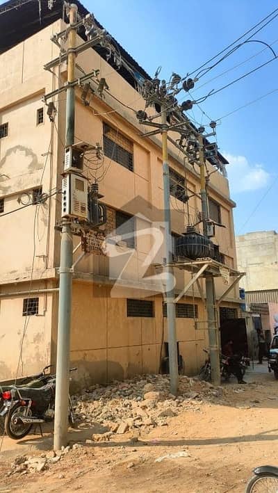 Building Sized 320 Square Yards Available In Korangi Industrial Area