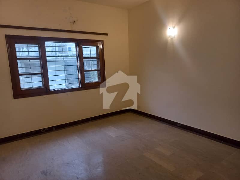 ڈی ایچ اے فیز 6 ڈی ایچ اے ڈیفینس,کراچی میں 3 کمروں کا 1 کنال بالائی پورشن 2.4 لاکھ میں کرایہ پر دستیاب ہے۔ ڈی ایچ اے فیز 6 ڈی ایچ اے ڈیفینس,کراچی میں 3 کمروں کا 1 کنال بالائی پورشن 2.4 لاکھ میں کرایہ پر دستیاب ہے۔