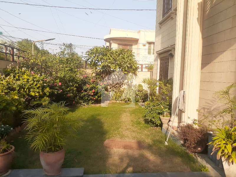 500 Yard Bungalow For Rent 500 Yard Bungalow For Rent