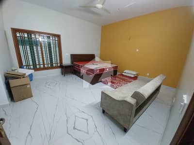 500 Yard Bungalows For Rent