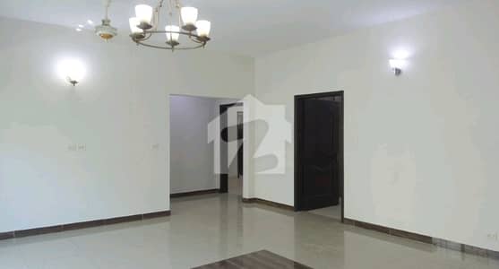 Reasonably-Priced 10 Marla Flat In Askari 11 - Sector B Apartments, Lahore Is Available As Of Now