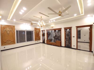 35x70 Brand New Condition House For Rent In G13