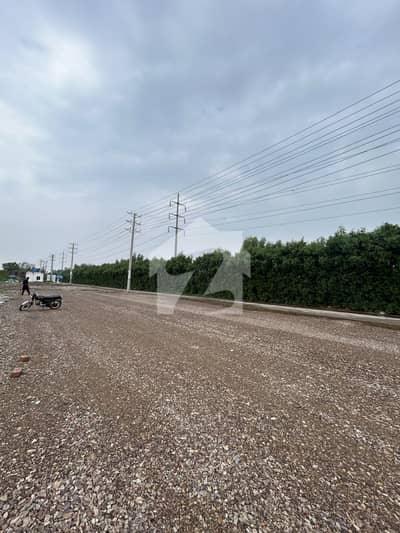 2 Marla Commercial Plot On Main 150-Ft Hunza Road