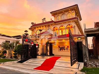 Prime Location 1 Kanal House In Central Park - Block B Is Best Option Prime Location 1 Kanal House In Central Park - Block B Is Best Option