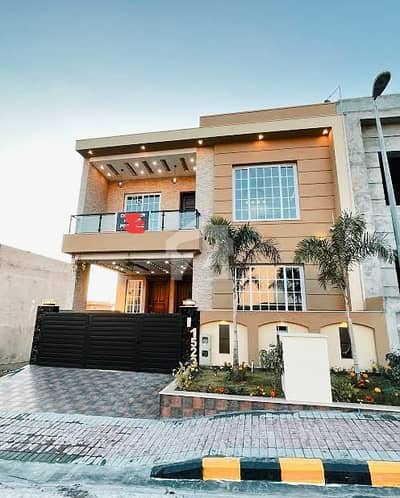 Faisal Town Phase 1 House For Sale Size 8 Marla'S Double Story Tile Flooring Used House 1.5 Year Used Faisal Town Phase 1 House For Sale Size 8 Marla'S Double Story Tile Flooring Used House 1.5 Year Used