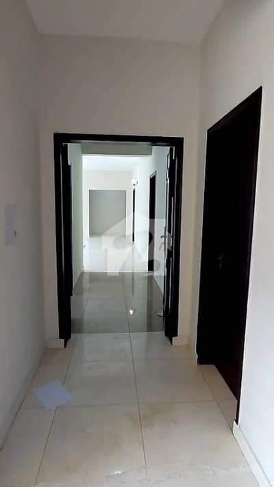 3 Bed Apartment Available For Sale in Askari 11 Lahore