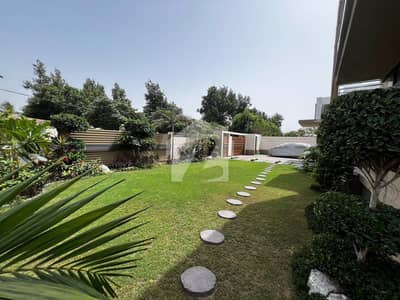 1000 SQ. YARDS LUXURY BUNGALOW | CORNER | DHA PHASE 6