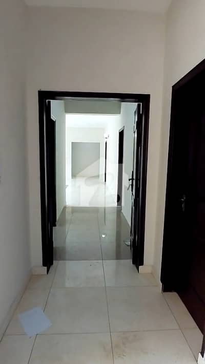 3 Bed Apartment Available For Rent in Askari 11 Lahore