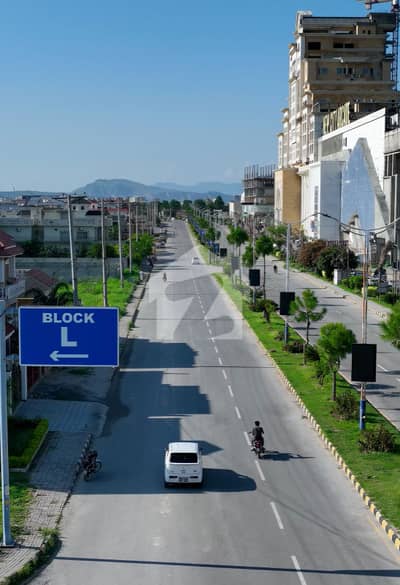 L Block - Offordable Plot For Sale At Very Good & Premium Location In Front Of New City Arcade Mall L Block - Offordable Plot For Sale At Very Good & Premium Location In Front Of New City Arcade Mall