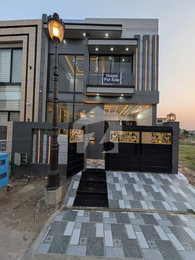 5 Marla Brand New House For Available For Sale