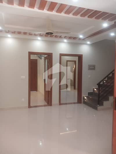 5 Marla House Available For Sale In Bahria Town Ph8