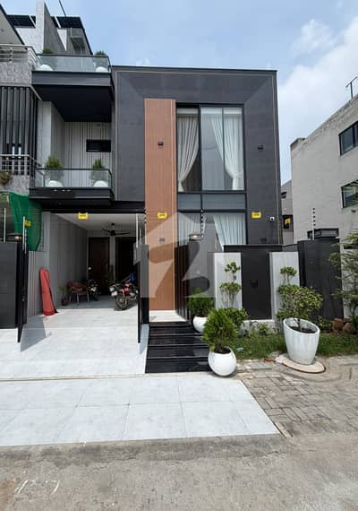 5 Marla House For Sale In Central Park Housing Scheme, A1 Block Lahore