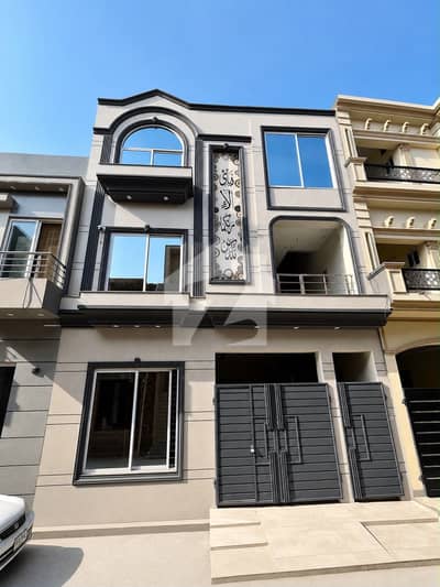 5 Marla Brand New Luxury House With 6 Bedrooms & Rooftop Mumty For Sale In Airline Society Lahore 5 Marla Brand New Luxury House With 6 Bedrooms & Rooftop Mumty For Sale In Airline Society Lahore