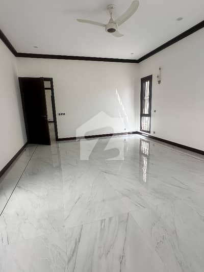 Brand New Apartment For Rent 3Bed Room 3 Bath Room With Drwaing Room