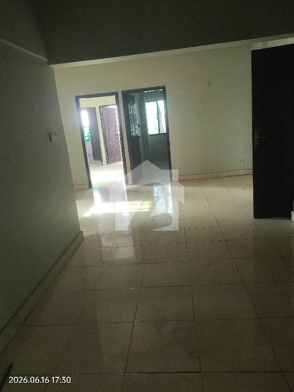 apartment for sale Clifton blk6 apartment for sale Clifton blk6