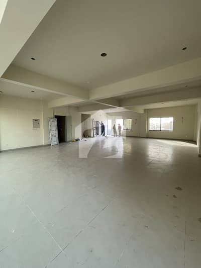 OFFICES AVAILABLE FOR SALE NEAR MAIN ROAD