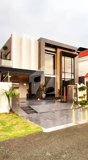 1 Kanal Modern House Available For Sale In DHA Phase 7 Block-X 1 Kanal Modern House Available For Sale In DHA Phase 7 Block-X