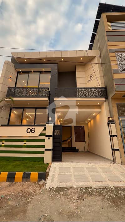 5 Marla Luxury House Available for Sale in sheikh yaseen town