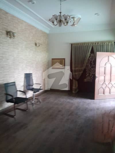 10 Marla Double Story house for silent office near Wahdat Road, available for rent in Mustafa Town.