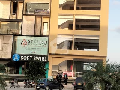 Bahria Town Phase 7 Food Street Floors Shop Available For Rent