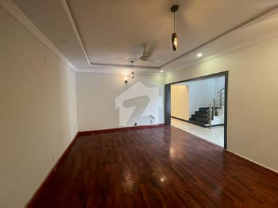 Modern & Spacious House | 4BHK | Vip Address | F-8 | Offered For Rent
