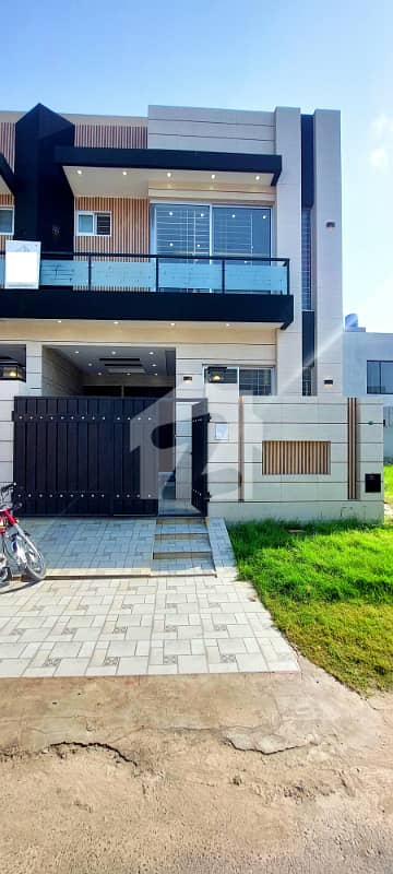 4 Marla Modern Design 3 Bed House Available For Sale In Paragon City Woods Block
