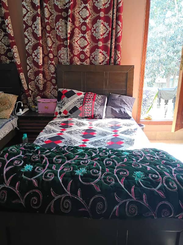 Hostel Seat For Female Bachelor With Family Hostel Seat For Female Bachelor With Family
