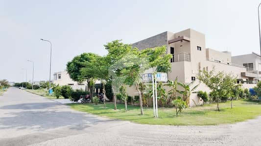 DHA Phase 8 Corner Kanal House Very Reasonable Price Only 7croure 75Lac DHA Phase 8 Corner Kanal House Very Reasonable Price Only 7croure 75Lac