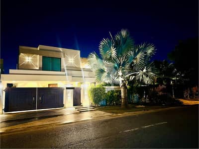 ONE KANAL BEAUTIFULL HOUSE AVAILABLE FOR RENT IN DHA PHASE 3 ONE KANAL BEAUTIFULL HOUSE AVAILABLE FOR RENT IN DHA PHASE 3