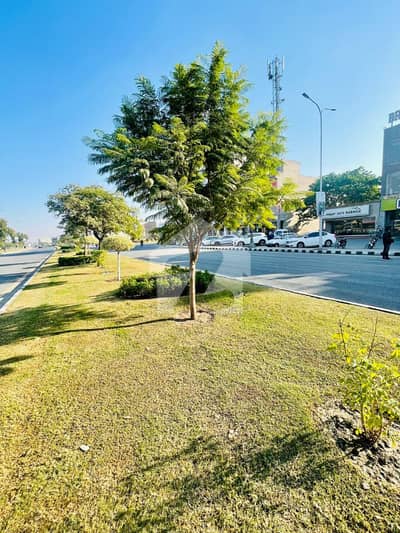 1 Kanal Plot In Lake City M3 | Prime Sector | Excellent Opportunity