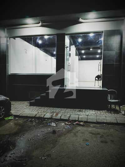 COMMERCIAL SHOP FOR SALE / RENT PRIME LOCATION
