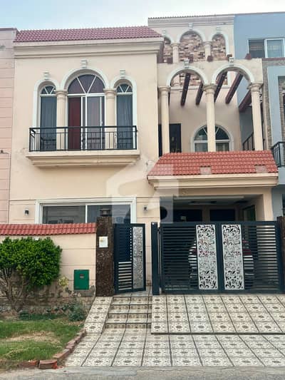 Spacious Use 5 Marla House with Modern Design For Sale in Phase 2 Bahria Orchard Raiwind Road lahore Spacious Use 5 Marla House with Modern Design For Sale in Phase 2 Bahria Orchard Raiwind Road lahore
