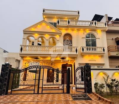 10 Marla Luxury House Available For Sale In Citi Housing Gujranwala