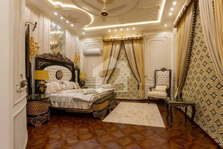 MAZHAR MUNIR DESIGN ONE-KANAL FULLY FURNISHED HOUSE AVAILABLE FOR SALE MAZHAR MUNIR DESIGN ONE-KANAL FULLY FURNISHED HOUSE AVAILABLE FOR SALE