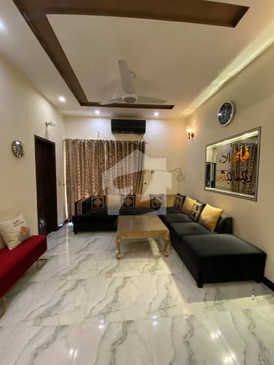 5 MARLA NEXT TO PARK BRAND NEW DOUBLE HEIGHTED LOBBY HOUSE TRIPLE STOREY FOR SALE